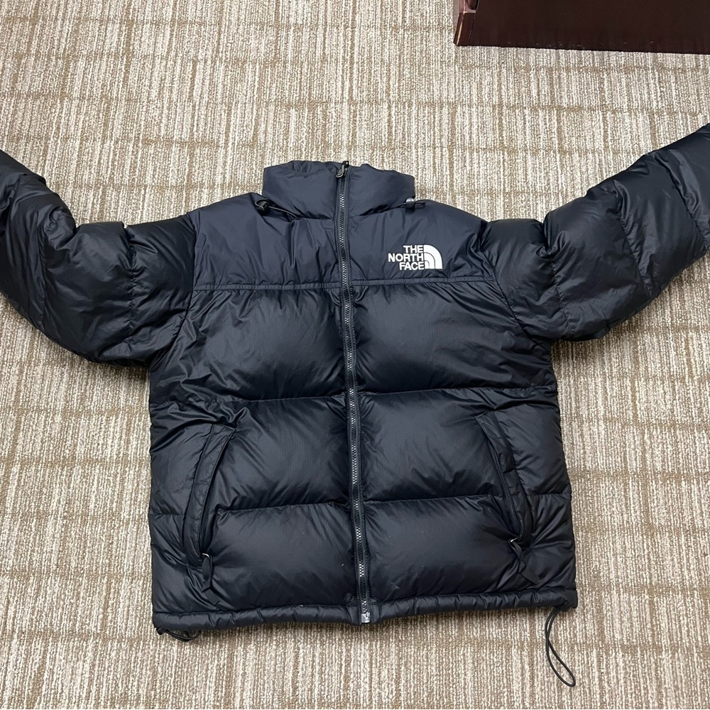 The North Face 1996 Retro Nuptse 700 Medium